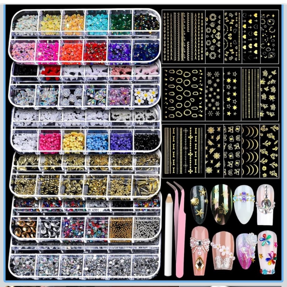 Nail Art Rhinestone and Sticker Set decals pearls gems
Jewels salon